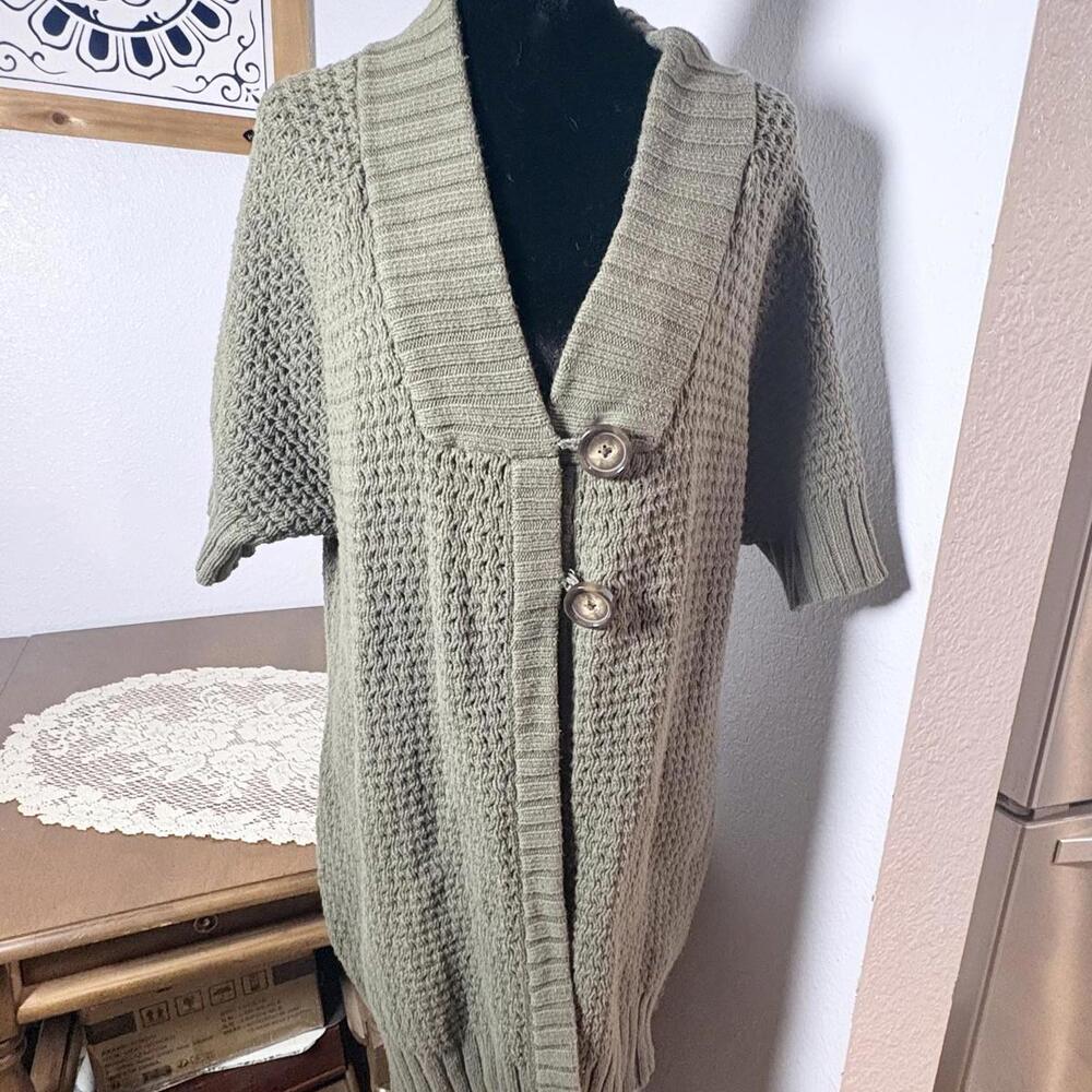 Lane Bryant Chunky Olive Green Knit Cardigan with Large Buttons size 14/16